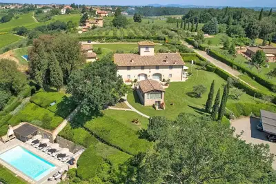 Image de Villa Ă Tavernelle In Val Di Pesa avec 6 chambres Ă coucher, 13 couchages