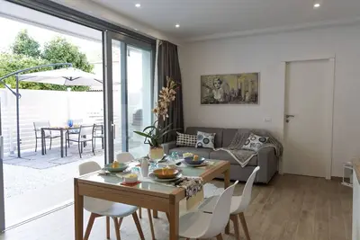 Image de Appartement à Torre Del Lago Puccini avec 2 chambres à coucher, 6 couchages
