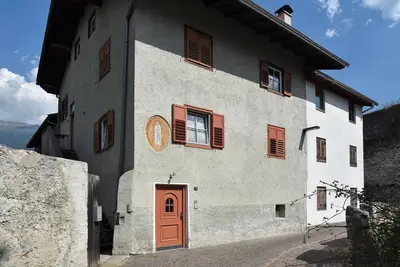 Image de Modern living in the medieval walls of Glurns