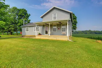 Image de Ohio Farmhouse Retreat w\/ Fire Pit & Patio