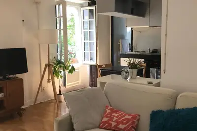 Image de Charmant studio parisien vue sur jardin