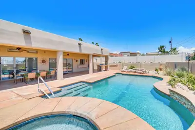 Image de Near Colorado River: Lake Havasu City Gem w/ Pool