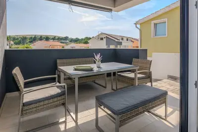 Image de Modern apartment in a quiet area | for 6-8 persons | 150 m from the sea