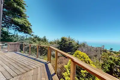 Image de Oceanview house with enclosed private yard - dog friendly