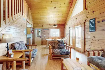 Image de Entire Duplex w\/ Onsite resort amenities & Utv trails nearby