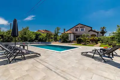 Image de Villa ZaVaLa with private pool