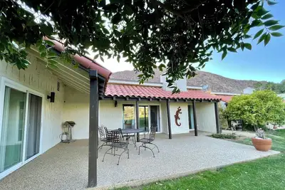 Image de Beautiful remodel 2 bed/2 bath condo on golf course Mountain views\n\n\n\n\n\n\n\n\n\n\n\n\n\n