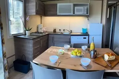 Image de Chalet R Ve + (5 pers) 2 Schlafzimmer- Clim - Geschirrspüler - 2 Chilenische Liegestühle- Terrasse c 5 persons