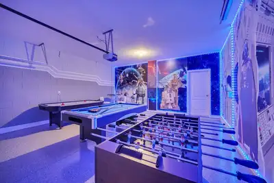 Image de Luxurious 6br villa in Davenport with Private Heated Pool, Game Room