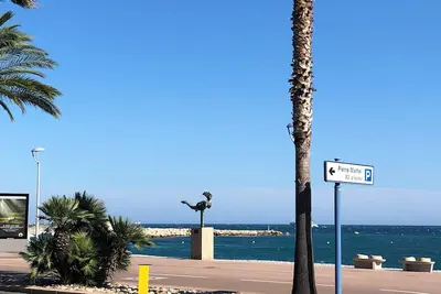Image de Cros de Cagnes-sur-Mer immeuble face à la mer