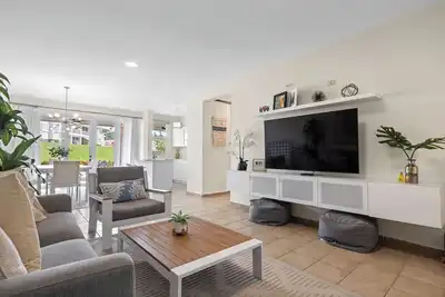 Adventure Place | Clean and Modern Resort Villa!