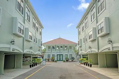 Image de Celebrate Summertime ☀️ TownHome by Disney!