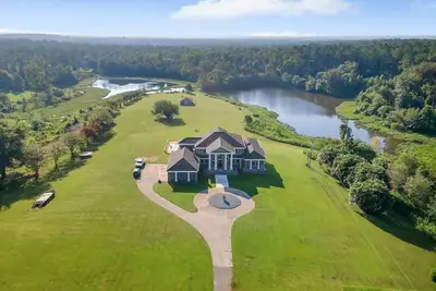 Image de Cozy 4-bedroom estate in wonderful Havana 20 min from Tallahassee Fsu/Famu