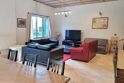 Image de Maison familiale 10 Ă 12 couchages Ă 1 heure de Paris
