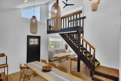 Image de Brand New Tampa Grande with Entertaining Backyard, 2 minutes to Busch Gardens