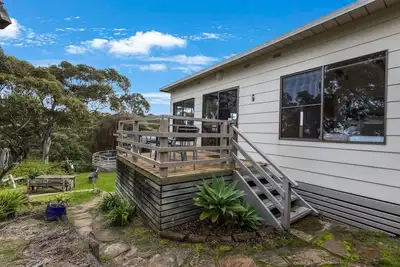 Image de Jetty View: Bellbird Cabin - Feel a sense of nature in this rural environment