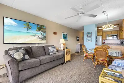 Image de Oceanview Condo | Steps to Kamaole Beach Ii | Top-Floor Kihei Comfort w/ Ac