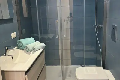 Large apartment in the city center and 7 minutes from Poetto