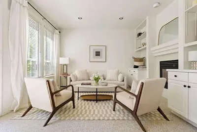 Image de Stylish 3 Bedroom Family Home
