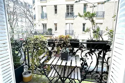 Image de Appartement cosy et charmant à Montmartre