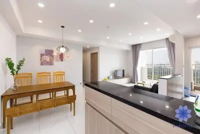 Image de Big 3Brs-2wc for Family Group Apt w\/Free Pool &Gym