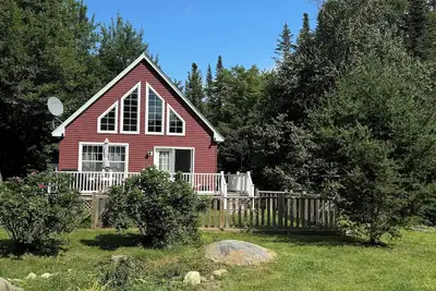 Image de The perfect basecamp haven begins with location. Secluded 3 bedroom 2 bath.