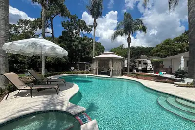Image de Resort Style Home Near Universal/Disney