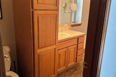 Image de Peaceful One Bedroom Attached Suite on Secluded 10 Acres on the River