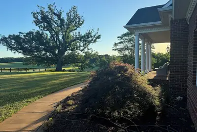 Image de 350 Acre Estate just a mile from James Madison's Montpelier.