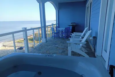 Image de Surf Shack Luxury 3-bedroom Soundfront Resort Condo with Pool and Hot Tub