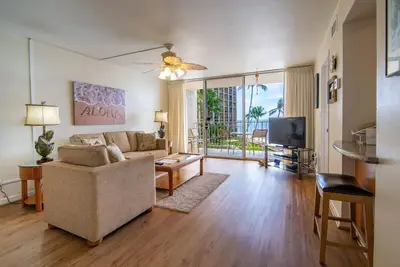 Image de Royal Kahana Maui 312 Oceanfront 1 Bedroom