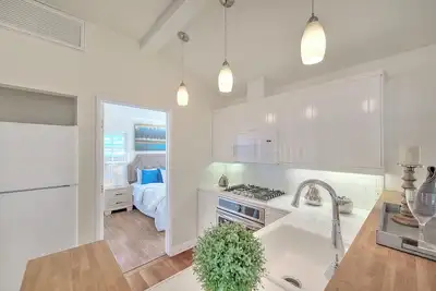 Cottage-style House in the heart of Pasadena
