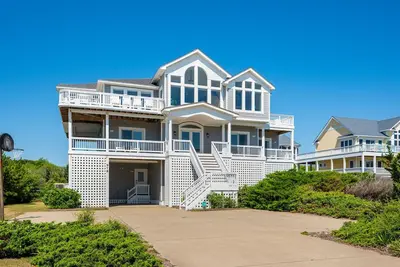 Image de Chillin' the Most:Semi-Oceanfront, Private Heated Pool, Hot Tub, Game/Media Room