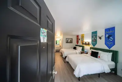 Image de Step into the Magic Room!