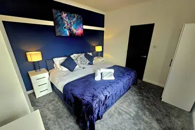 Cozy House in Bridgwater - Sleeps 6 - Long stays