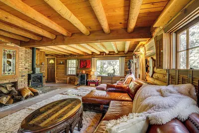 Image de Pine Mountain Club Log Cabin w/ Resort Amenities!