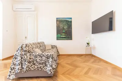 Image de Elegant, central and spacious apartment Turin near Politecnico and Ogr
