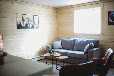 Image de Raven's Birch Suite #5 Cozy&Private