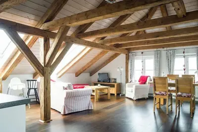 Image de Gut Royum - Rosenholz
