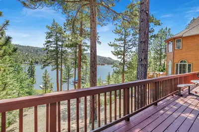 Image de Inspiration Point Retreat at Big Bear Lake