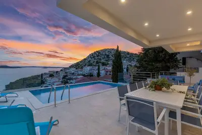 Image de Luxury villa Fleur with pool