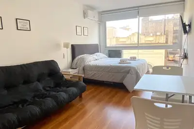 Image de Bright studio apartment near the National Congress
