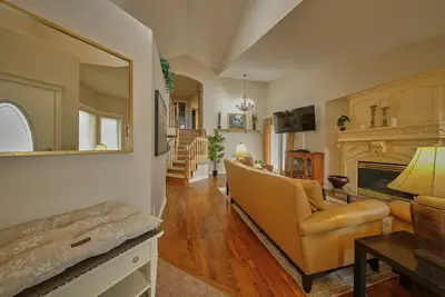 Image de The Venetian by Grenadier Luxury Suites, Sleeps 8 Family Friendly