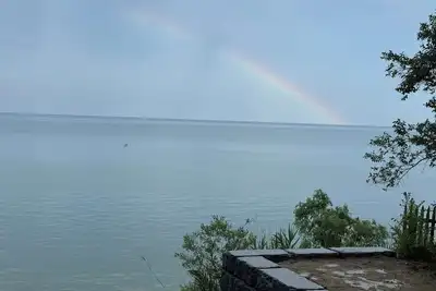 Image de New Build Lake House on Lake Huron