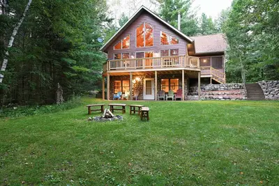 Image de Lakefront Cabin w/ Pool Table+Waterfall: Northwoods Nostalgia + Modern Amenities