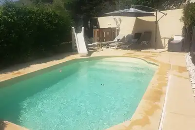 Image de Maison gemenos clim piscine plages proche 9 couchages