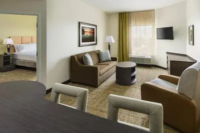 Image de Refined 1br King Suite | Full Kitchen & Pool | 2. 4 mi to Disney Springs