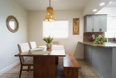 Image de Comfy house walk to Stadium