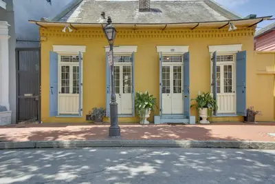 Central New Orleans Apt: Half-Mi to Jackson Square