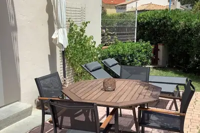 Image de Beautiful apartment 'La Plage' in Casa Catalana, just a few steps from the beach